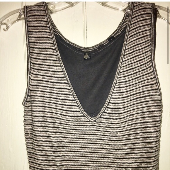 Knitted and Knotted dress by Anthropologie! - Picture 4 of 10